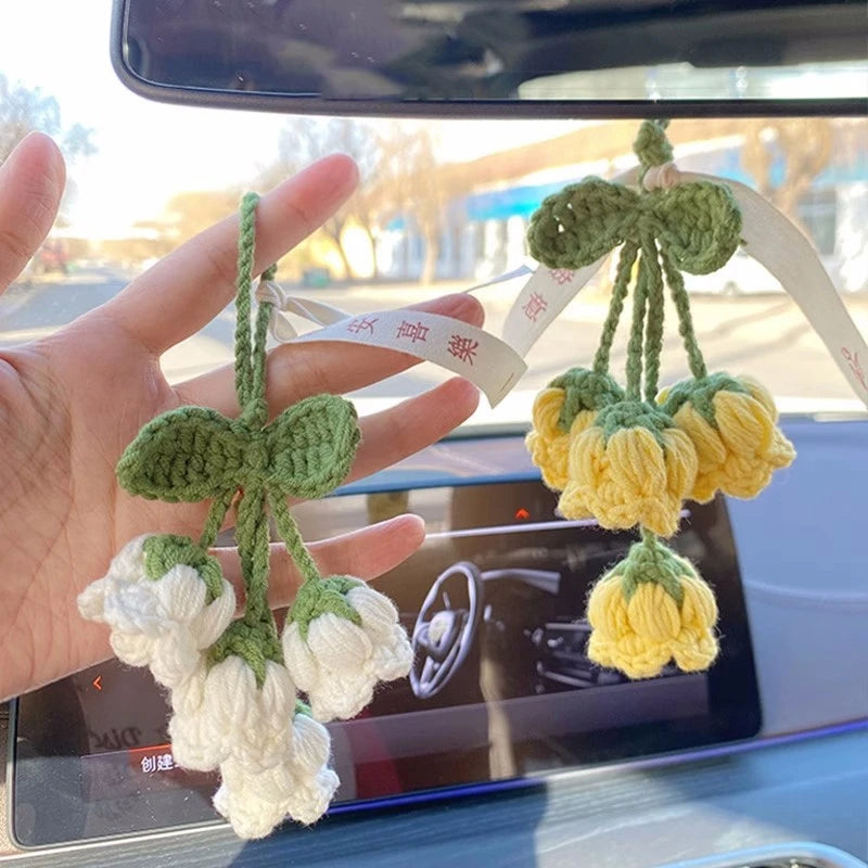 Handcrafted Crochet Flower Keychain | Gift for Weddings, Birthdays, Graduations & Special Events