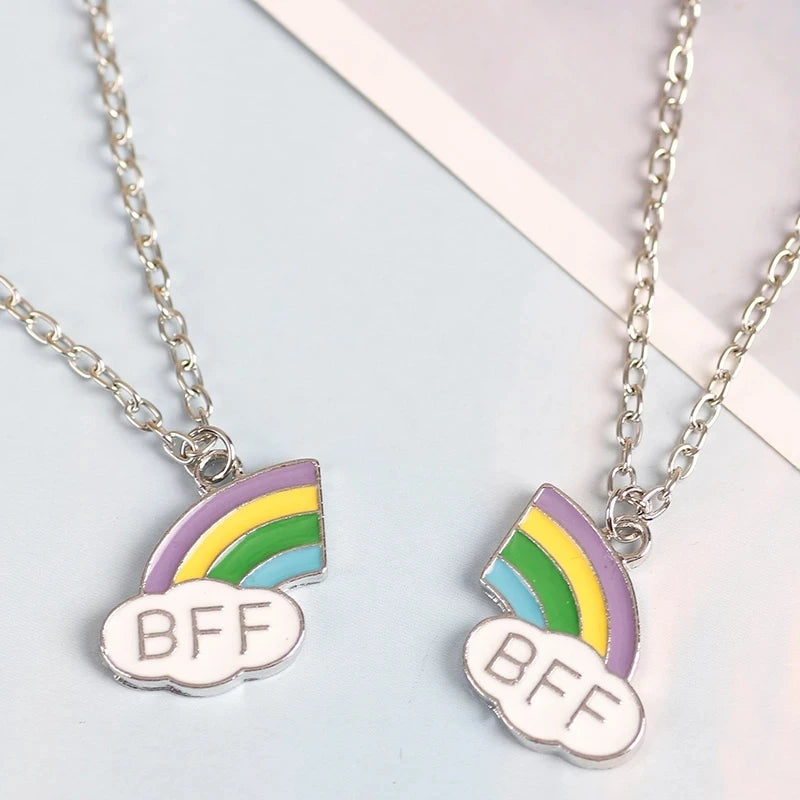 Fashion Best Friends Honey Love Couple Pendant Necklace Set - Broken Heart BFF Friendship Jewelry Gift (2 Pcs)