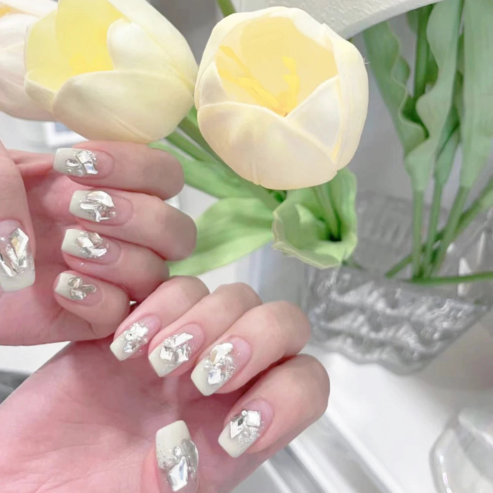 12-Grid Clear Crystal Nail Art Rhinestones Set - 780 Pieces Mixed Sizes 3D Glitter Gems for Professional Nail Decoration