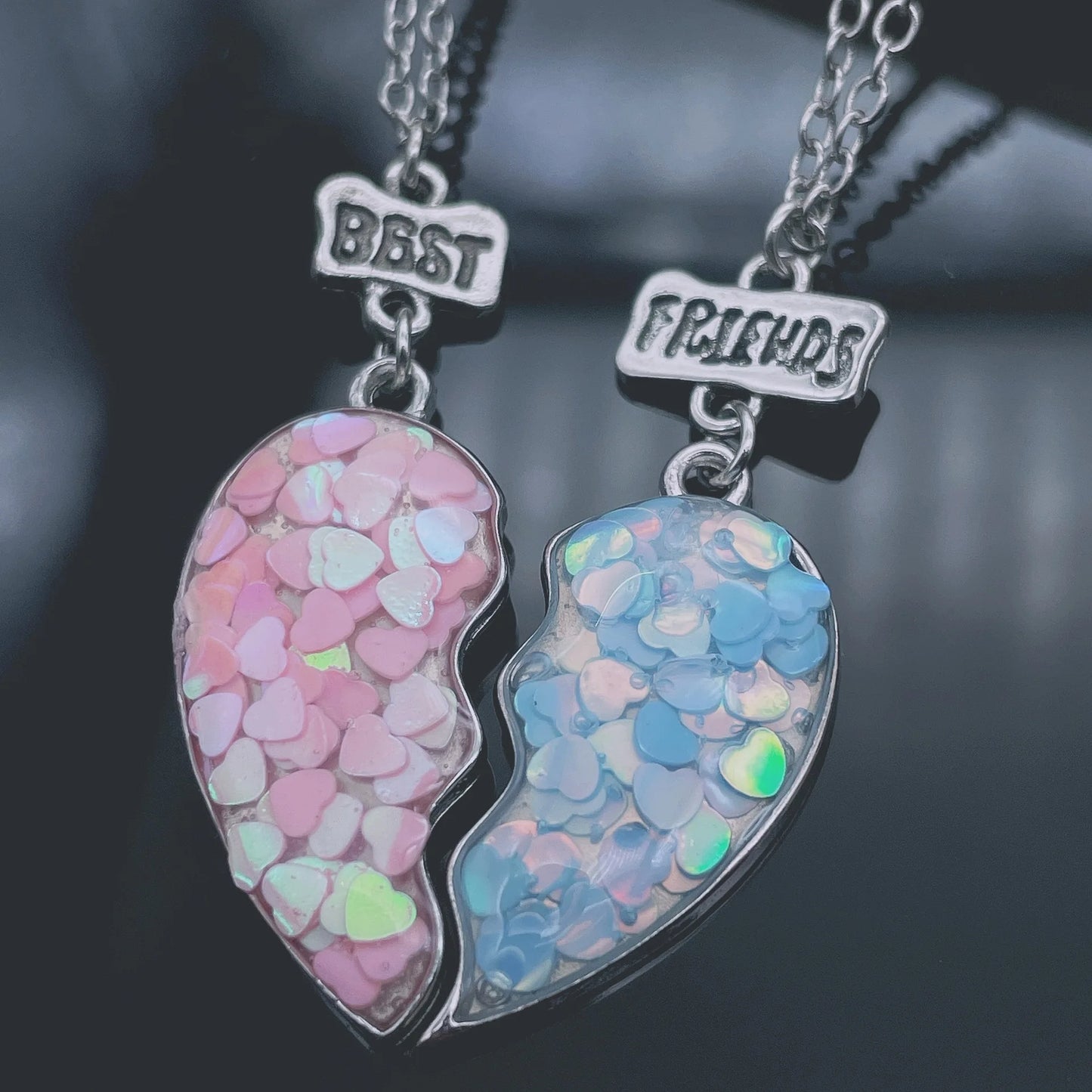 Fashion Best Friends Honey Love Couple Pendant Necklace Set - Broken Heart BFF Friendship Jewelry Gift (2 Pcs)