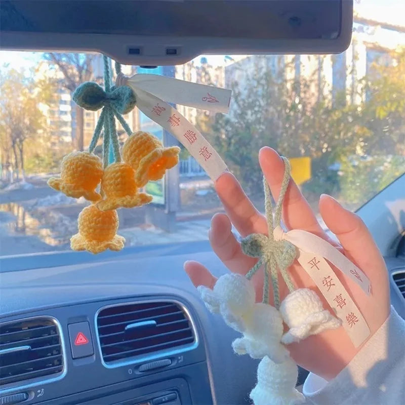 Handcrafted Crochet Flower Keychain | Gift for Weddings, Birthdays, Graduations & Special Events
